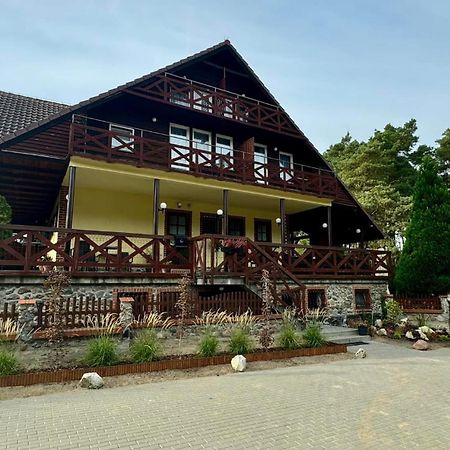 Powidz Lakeside Hotel & Restaurant Exterior photo
